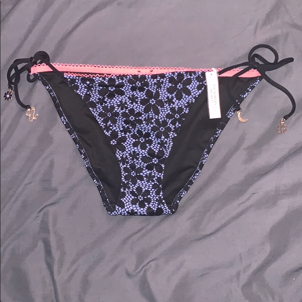 NWT Victoria’s Secret “The Teeny Bikini” Bottom
